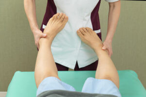 10項目82種類の精密検査の様子